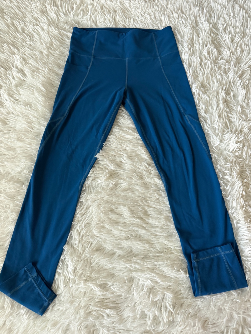 Athleta Salutation Leggings with Pockets